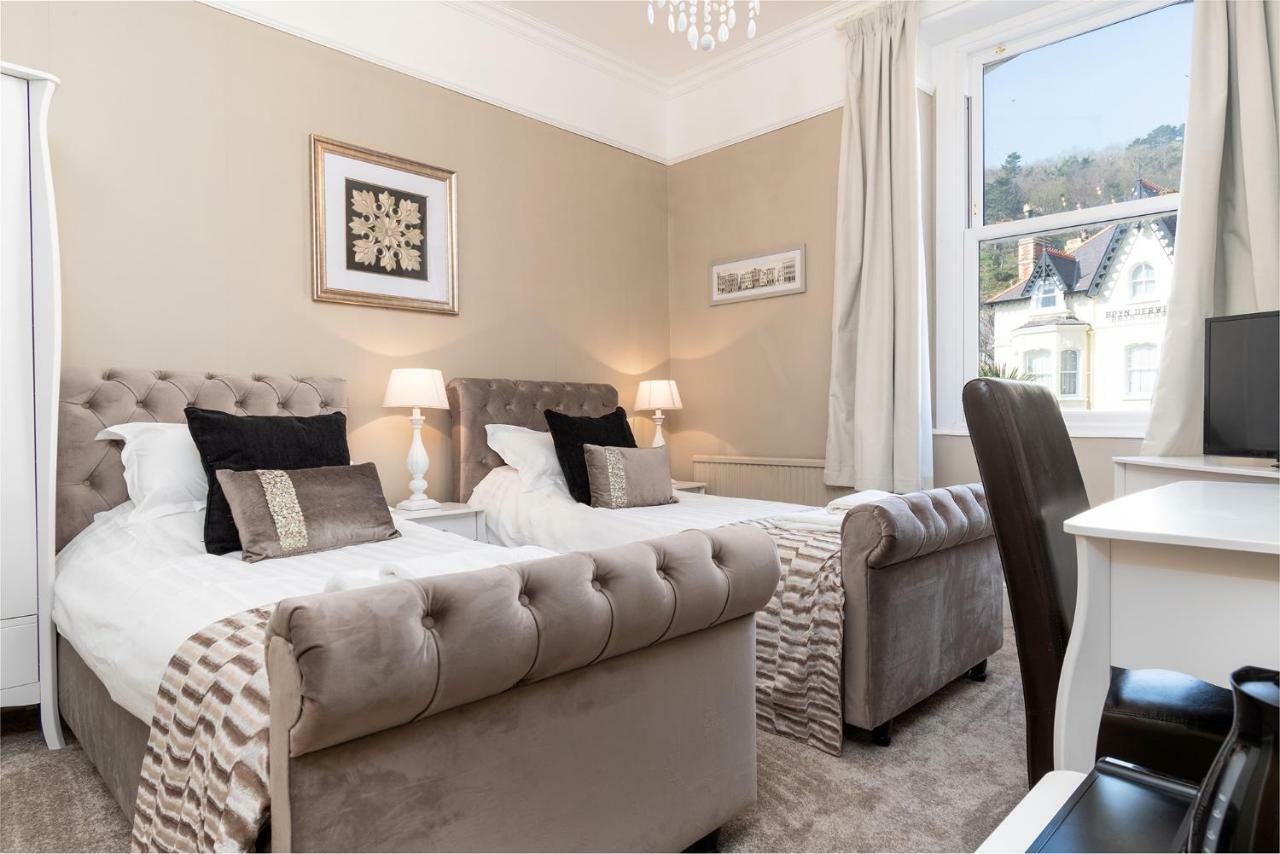 מלון חלנדודנו Lansdowne House With Private Car Park מראה חיצוני תמונה